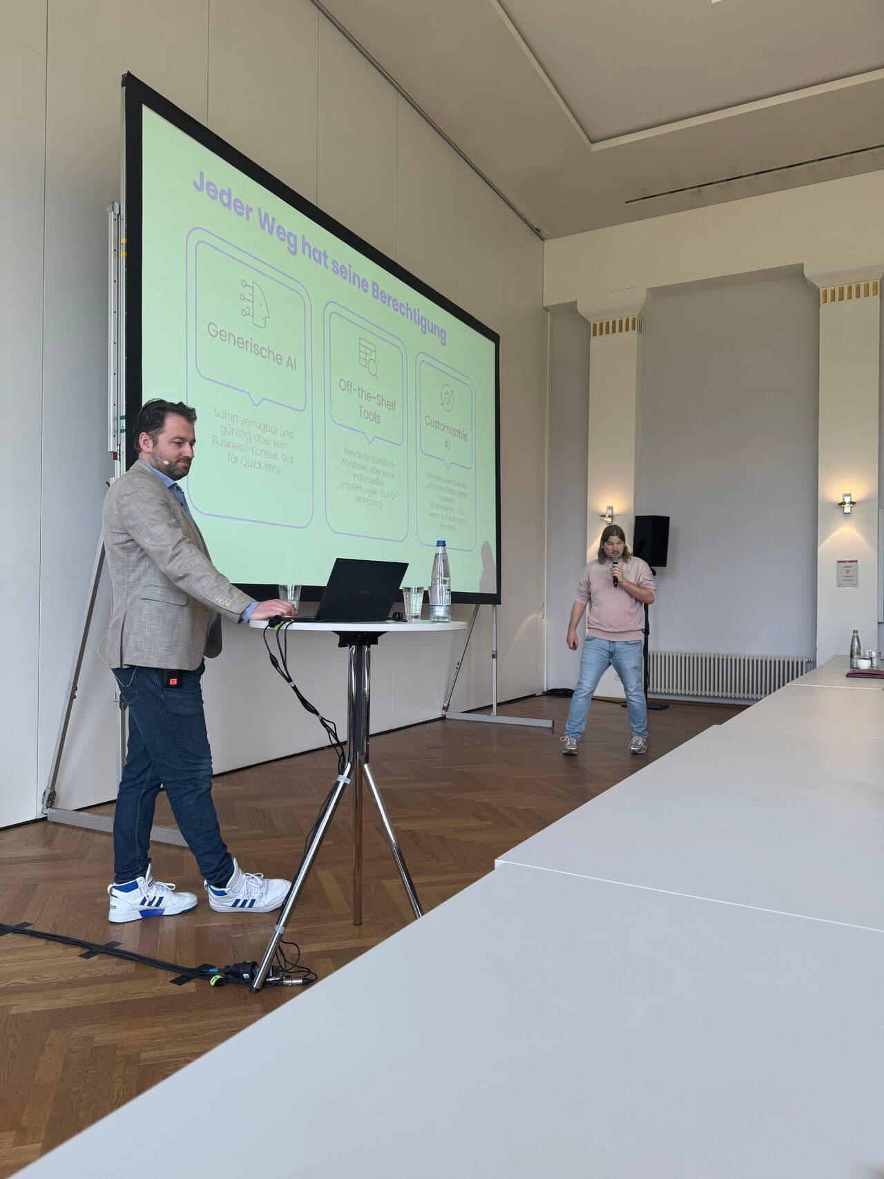Amazon Sales Kongress — Gemeinsamer Vortrag Lucas Seiler (Sonova) und Nils Zündorf (Nandu)
